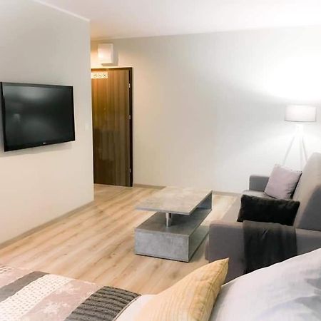Apartamento Apartament Konin Prestige Exterior foto