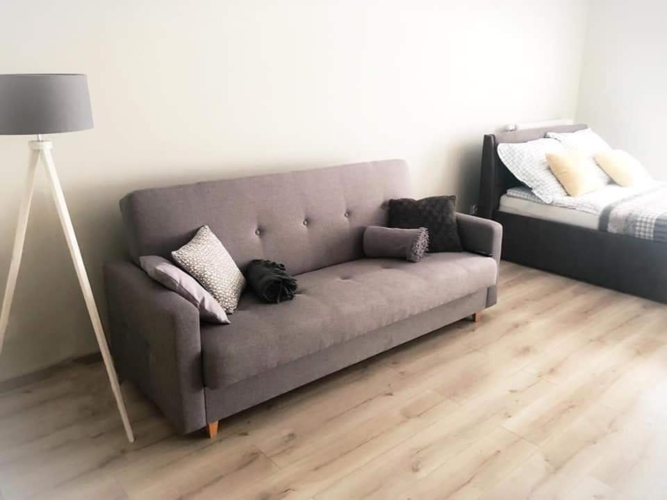 Apartamento Apartament Konin Prestige Exterior foto